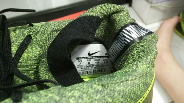 DiiniAnggraaeni's tweet photo. Sepatu Futsal Nike Cr7 Masih Promo>>PIN 550600AE Info lebih Lengkap Buka di sini yah http://t.co/xvYAj5iS2c http://t.co/Y1utCvKLGY