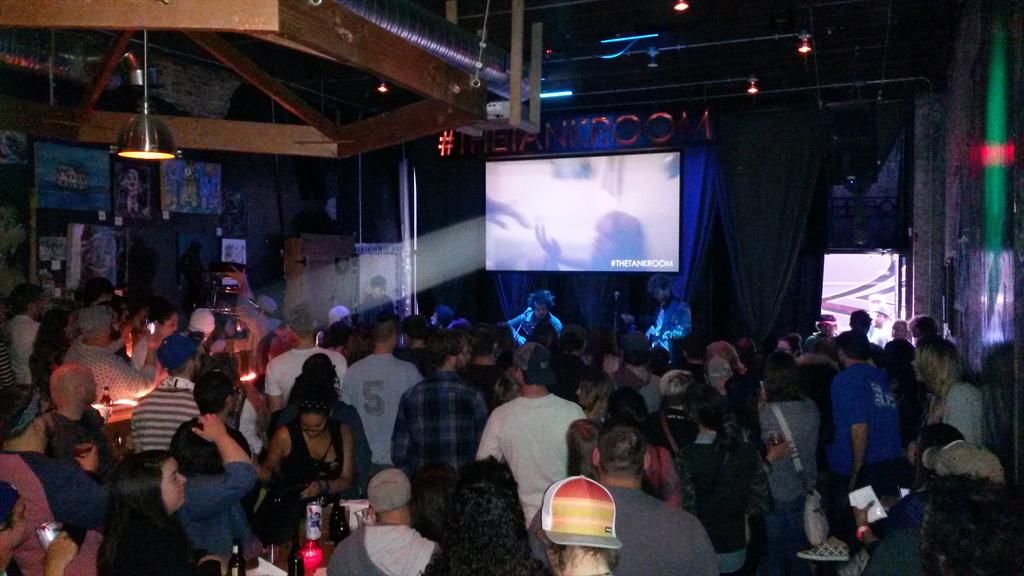 dsmithKSU's tweet photo. S/o to @afentra @dannyboi965 @965TheBuzz @MilkyChance & @TheTankRoom!! #kegsandeggs #thetankroom #flashedjunkmind #kc http://t.co/lbmvc3Y3ng