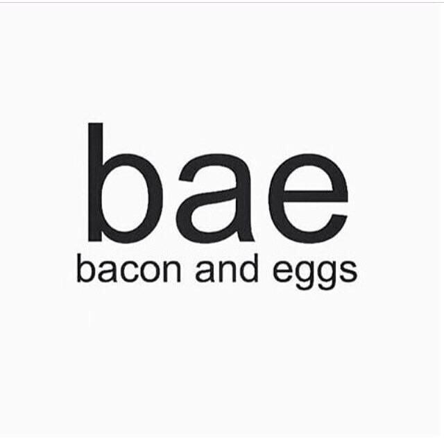 Lexx_Hankk's tweet photo. 😍😋🐷🍳🍴 @jocelyncue10 #bae #summeriscoming #mayourassesbefatterandstomachsflatter http://t.co/xvYxLBTPjx