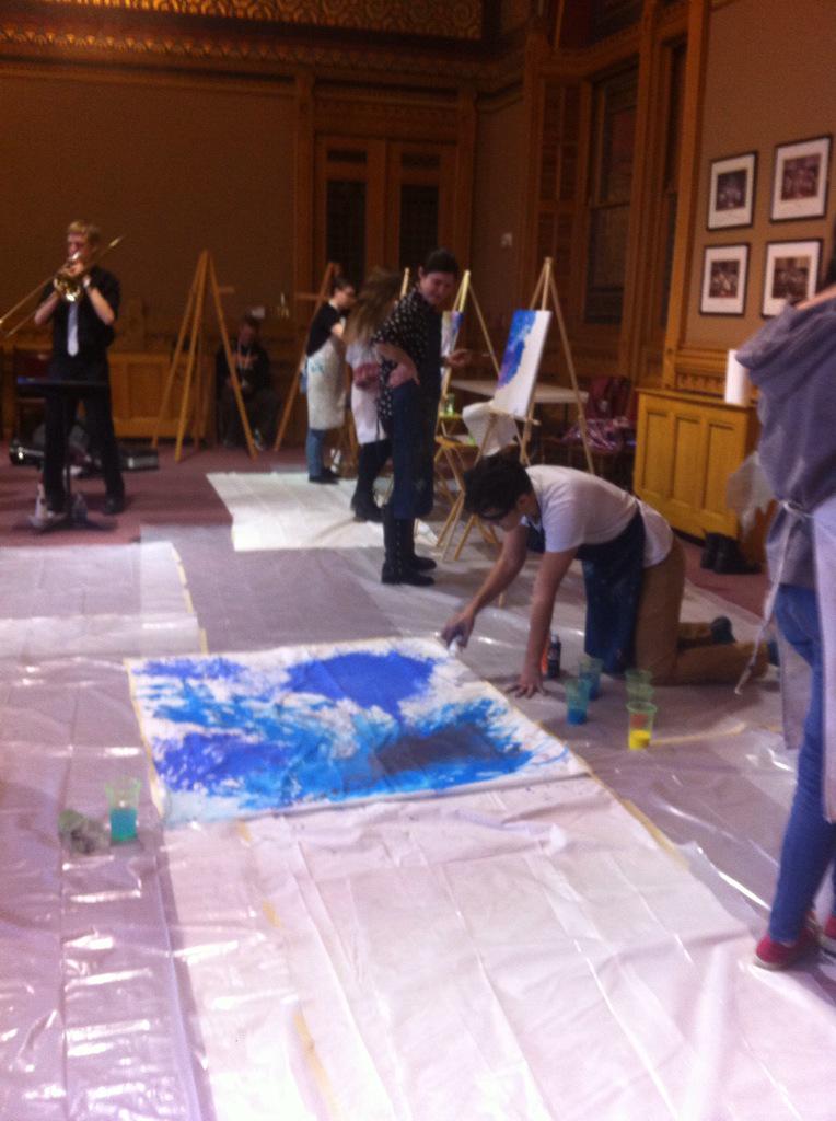 CTArtEdHaas's tweet photo. Art Slam at the Capitol! Bethel High Artists. Spread the word about arts education! @CAEA_CT http://t.co/MiOciVFVuj