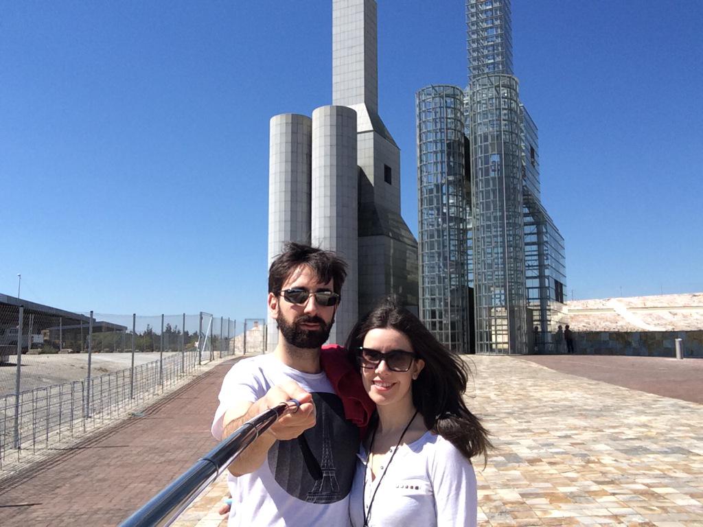 RaCaldeee's tweet photo. Un finde genial en Santiago con @chiviritas ^^ http://t.co/fnWLJAI7yJ