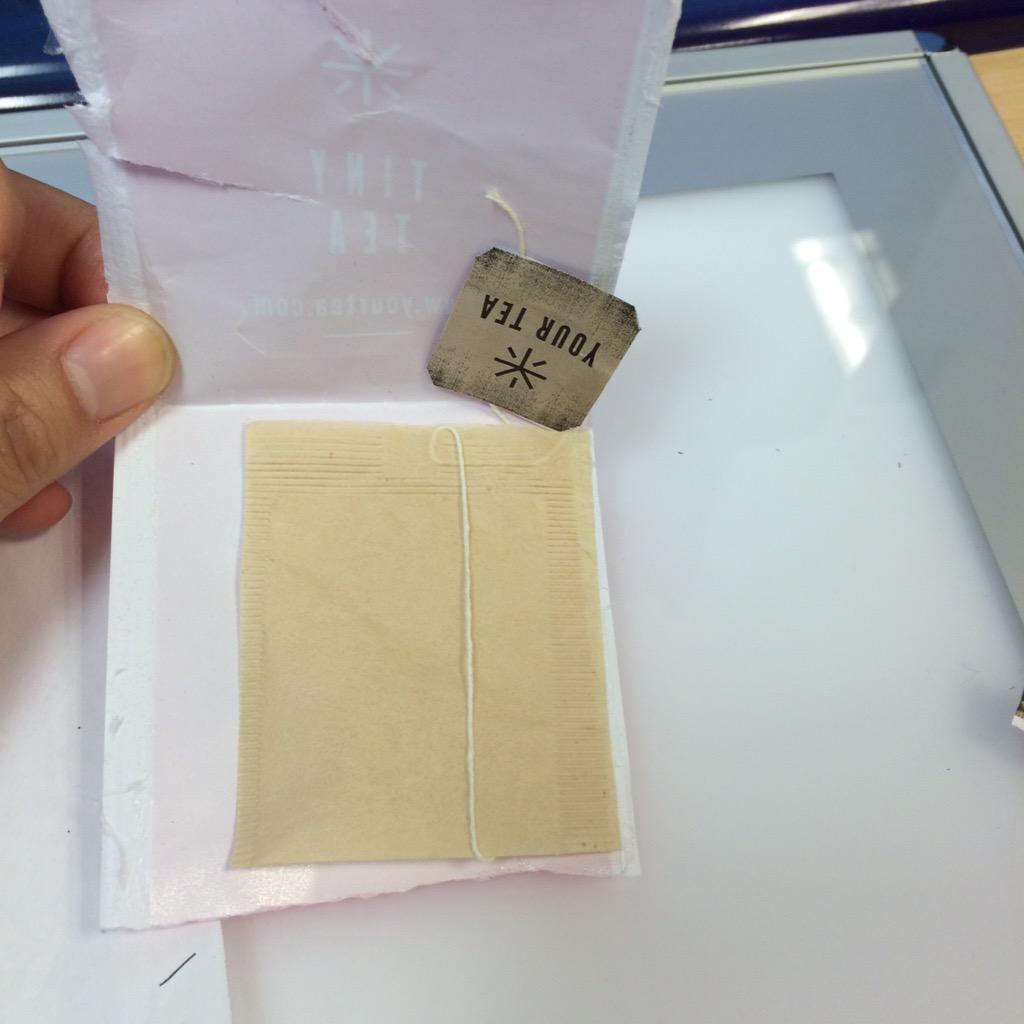 missdordor's tweet photo. Thanks @tinyteatox for responding to my tweet and sending me an empty tea bag. #ripmeoff http://t.co/r221fmo1ca