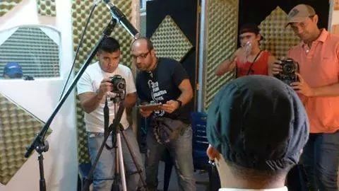 Proximo Rockumental : Cantautor Arecio Pinillo, Lanzamiento viernes 17 De Abril, Lugar : Atico Zone.