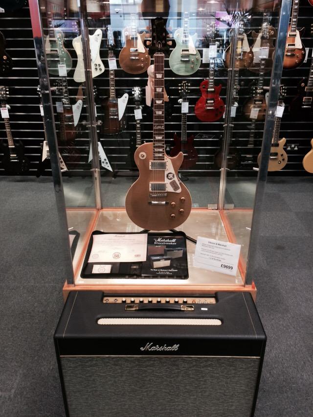Swish_licks's tweet photo. 2 giants of the guitar world @gibsonguitar @MarshallAmpsUK came together and produced this! @dawsonsmusic #liverpool http://t.co/gsfz8nnRDB
