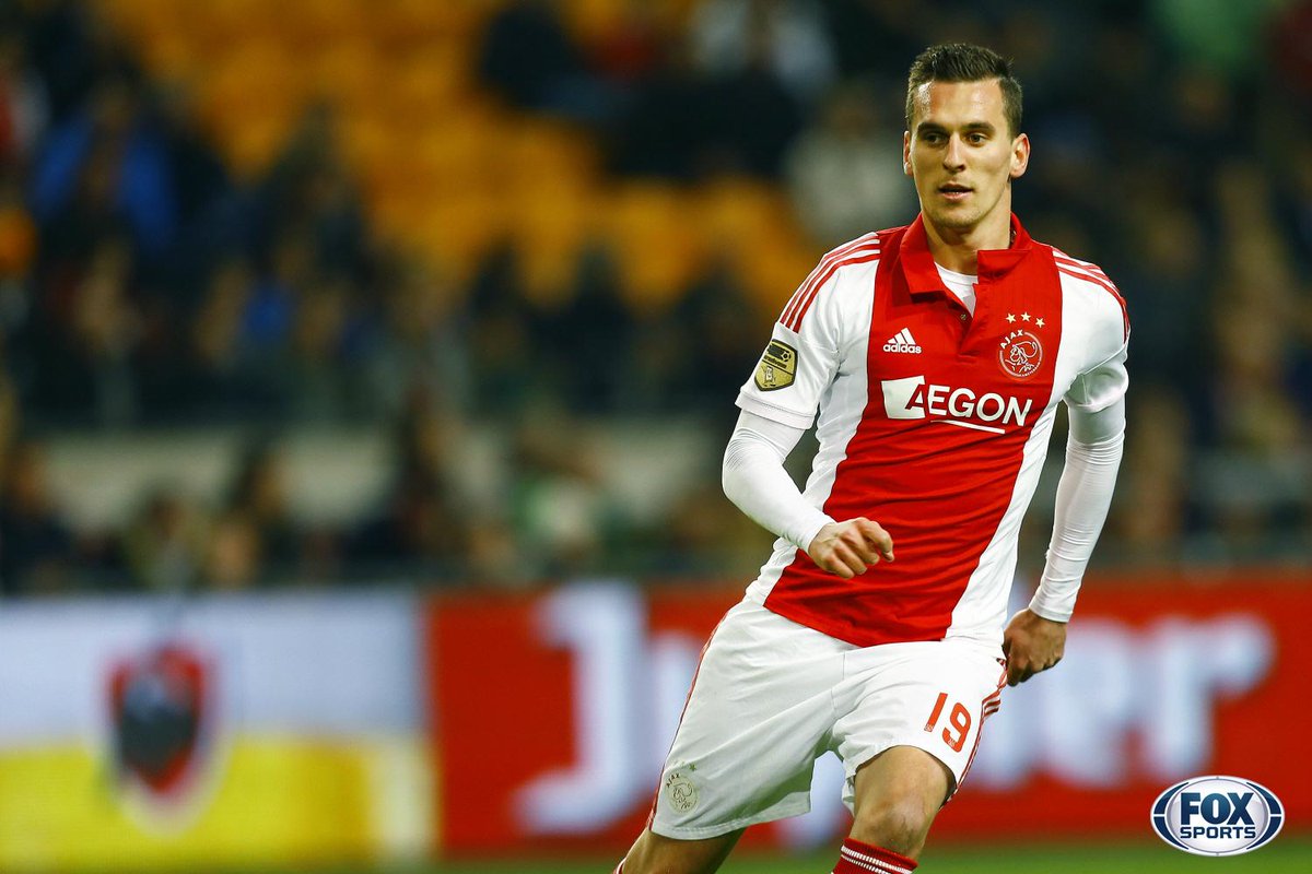 Milik enkele weken niet inzetbaar. De Ajax-spits heeft zijn buitenste knieband ernstig verrekt foxsports.nl/nieuws/270528-…