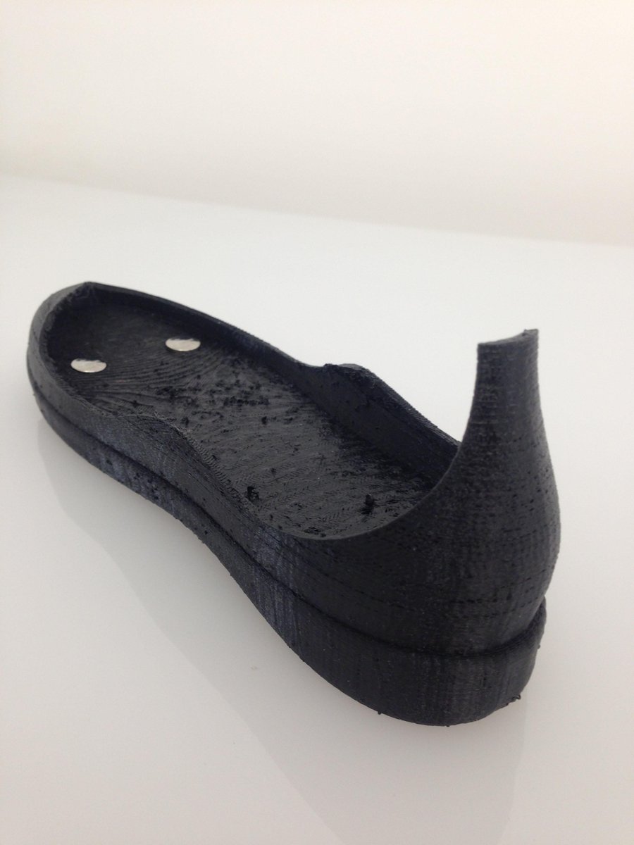 3Form3DPrinting's tweet photo. @iNNiut @Lewihe @recreus3D pictures say a 1000 words... prototypes bring those words to life! #3dprototyping #3formuk http://t.co/UXpfysUrhN