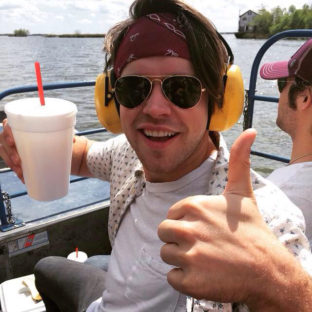 ChordFansArmy's tweet photo. "Yesterday on the swamp tour!" via Chord's Instagram https://t.co/bq5fZDt6it http://t.co/wch2WOMPl8