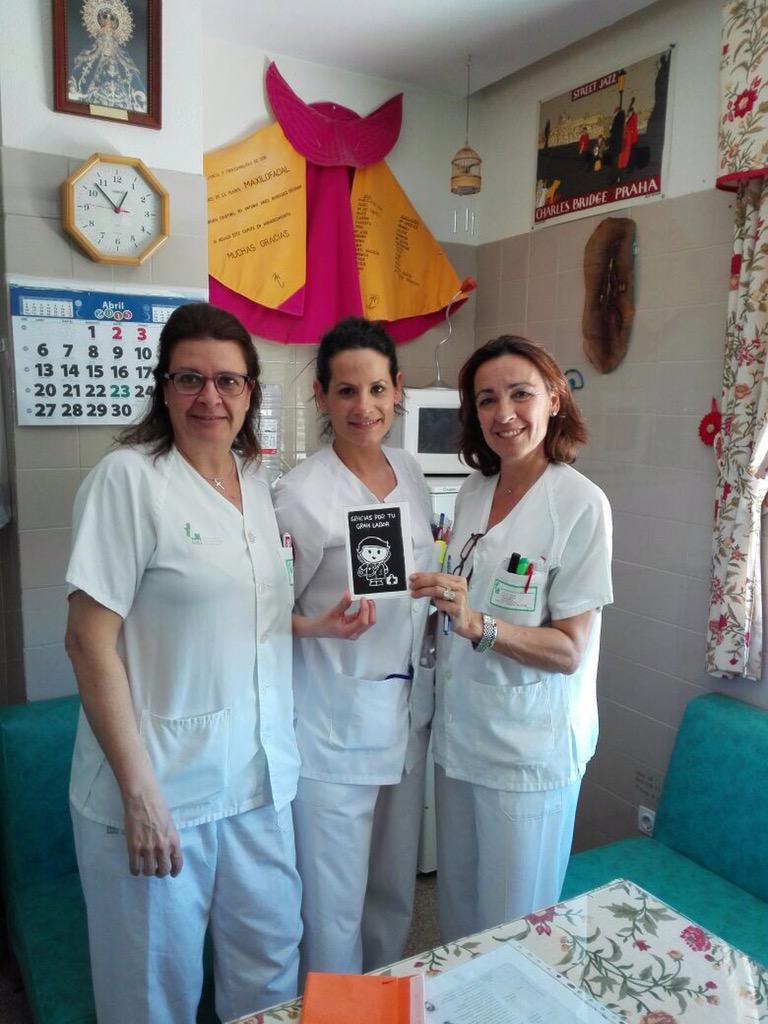 ENVI_ARTE's tweet photo. Más fotos!! Esta vez desde el Infanta Cristina de  Badajoz y desde la Residencia de Mayores de Aceuchal. Mil gracias! http://t.co/muFw1EXKUD