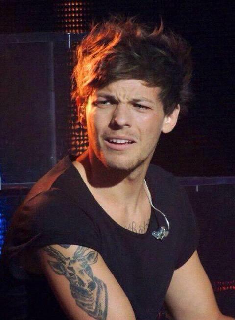 katekaas's tweet photo. "I want a normal life of a 22 year old"

"zaughty"

"I won't mind"
#masterofallwisdom http://t.co/vQZNNpzr4n