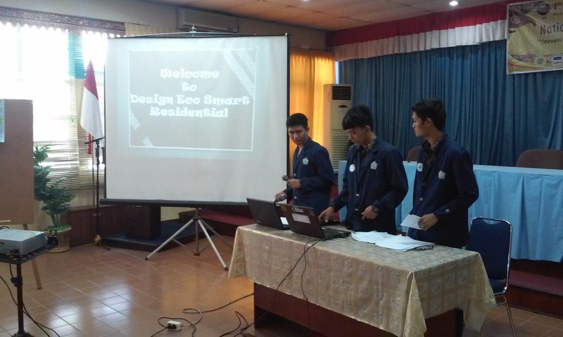 Presentasi dari tim yang diketuai oleh R.Aulani (Universitas Bengkulu)