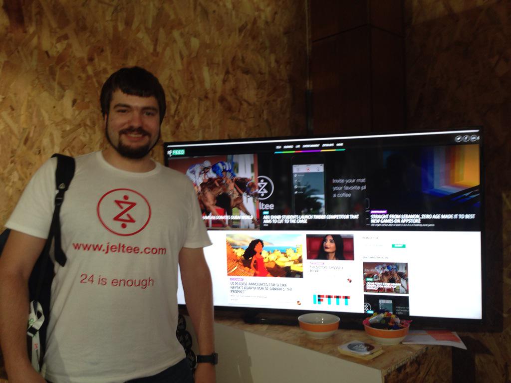 StepFeed's tweet photo. Featuring local talent on our site. @jelteeapp passed by @stepconference with their article on the screen #STEP2015 http://t.co/nDMcEBpl36