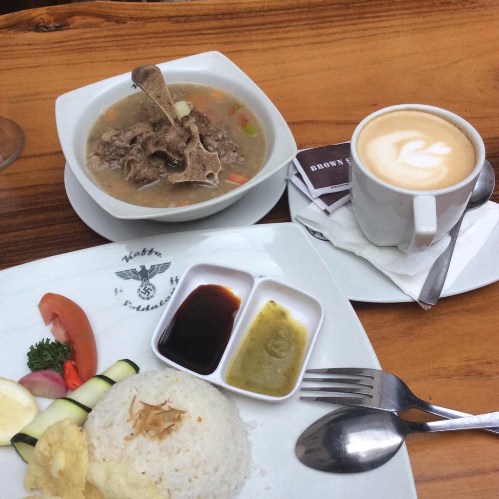 Sop Buntut hmmmmm gurihnya <a href="/Soldatenkaffee/">Soldatenkaffee</a>
