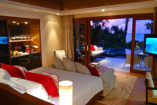 Travel To Maldives tweet media