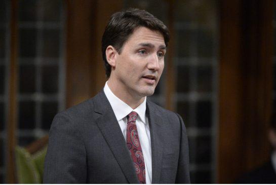 TorontoStar's tweet photo. Richard Gwyn asks and important question: Why don’t Canadians want to talk politics? #cdnpoli http://t.co/sL6t3vu1mA http://t.co/0mpHMcwKNj