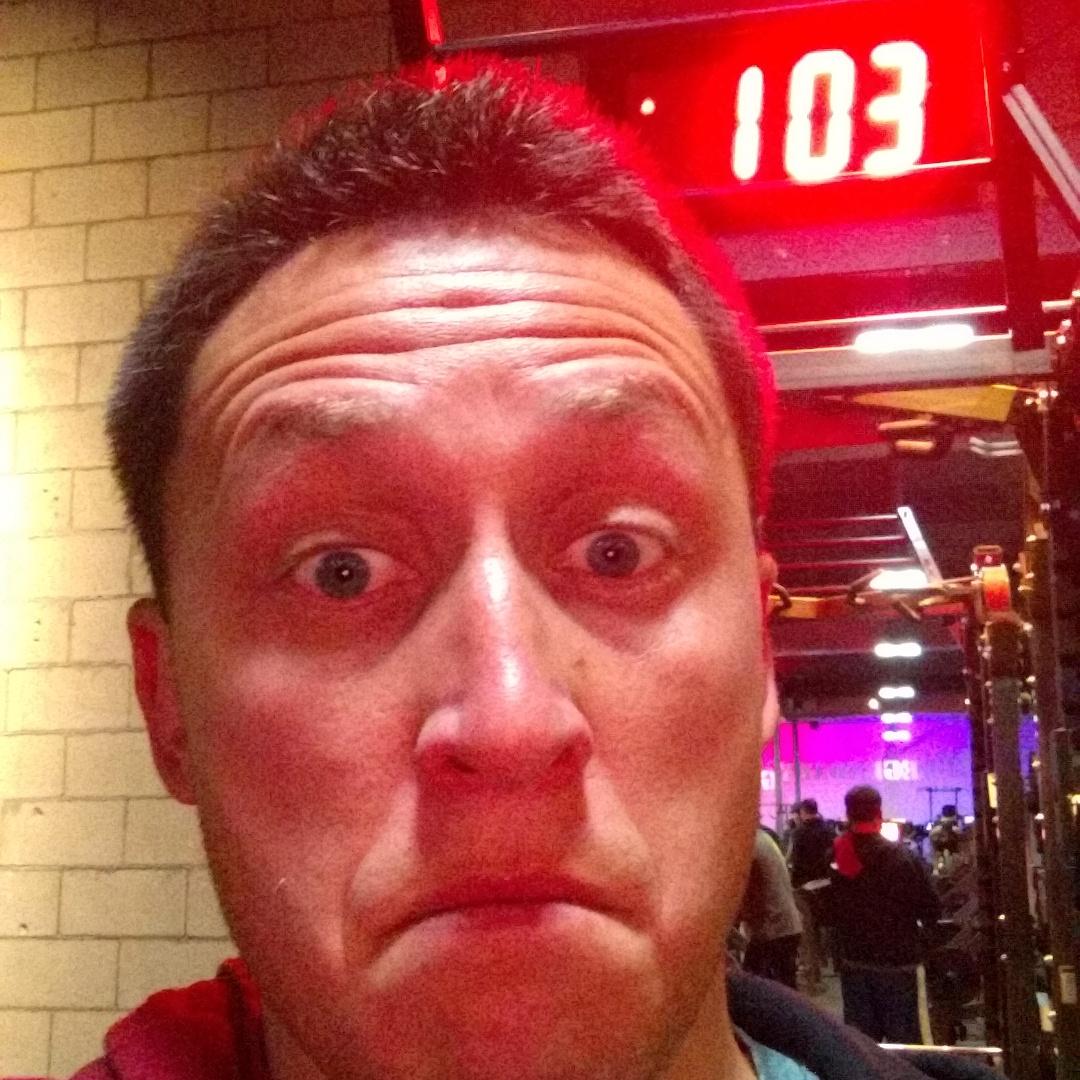 RustyWeightsC's tweet image. Late night work out!