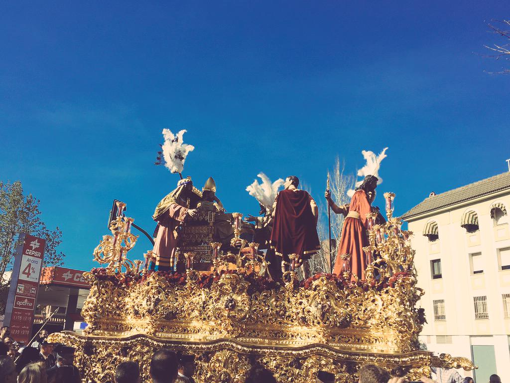 sayon_cofrade's tweet photo. @Hdad_Merced @veracruzdecord @Hdad_Estrella @Hdad_R_Animas #LunesSanto2015 http://t.co/o3TTclTfKs