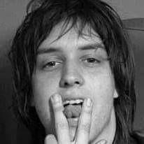 Jannf1700's tweet photo. El Fin No Tiene Fin 😝😘💜
#Stroder #TheEndHasNoEnd #jannf http://t.co/gYNj2Vt6E7