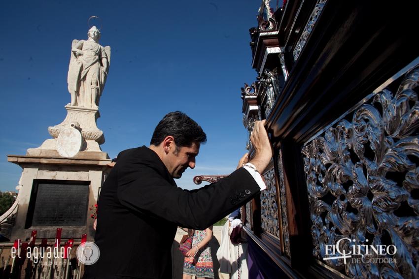 CirineoCordoba's tweet photo. Si no la has visto todavía, hazlo ahora. FOTOGALERÍA | Lunes Santo #SSCordoba15 http://t.co/XiNQTry2jp http://t.co/cWvGmflWiF