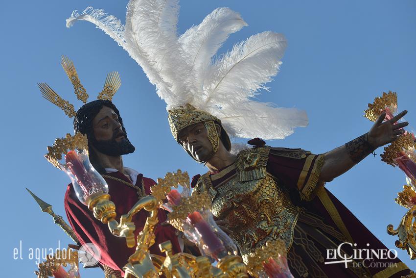 CirineoCordoba's tweet photo. Si no la has visto todavía, hazlo ahora. FOTOGALERÍA | Lunes Santo #SSCordoba15 http://t.co/XiNQTry2jp http://t.co/cWvGmflWiF