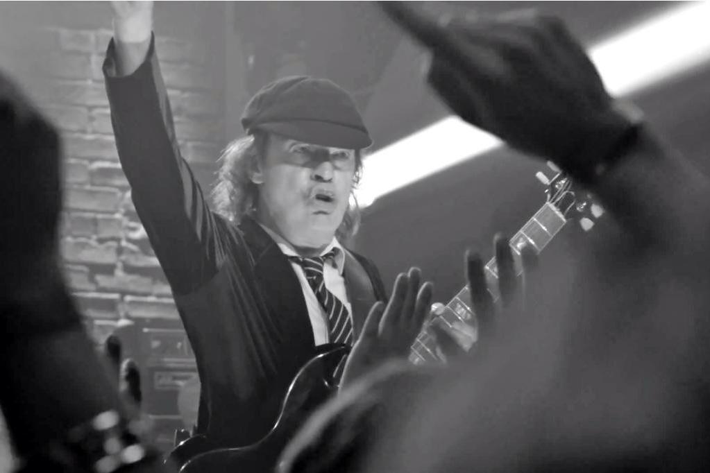 Happy birthday Angus Young  felicidades maestro  