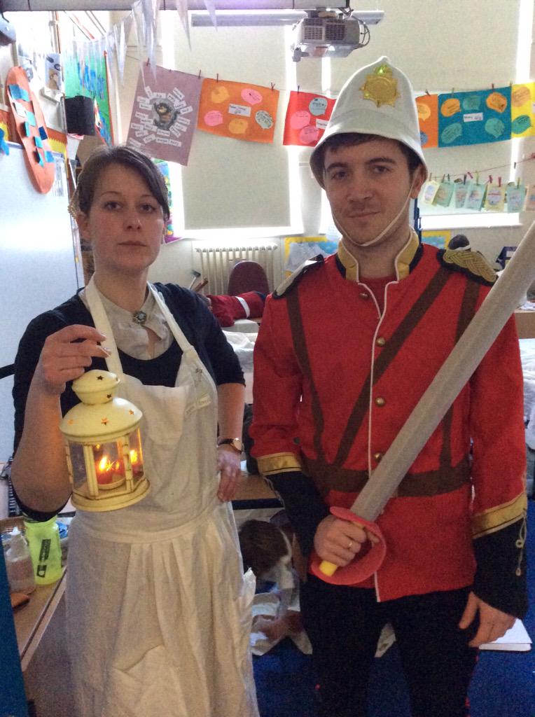 EarlsdonPrimary's tweet photo. Soldiers and nurses are you ready! Year 2 need you! #crimeaday http://t.co/ruENKUq55n