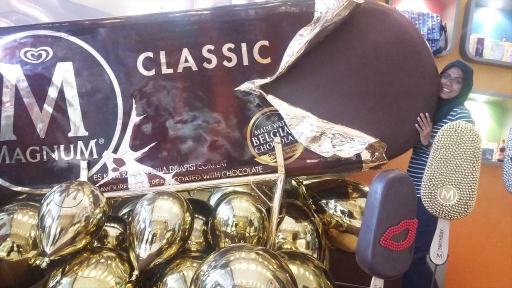 nieeya's tweet photo. #CelebratePleasure http://t.co/clSQask7hg