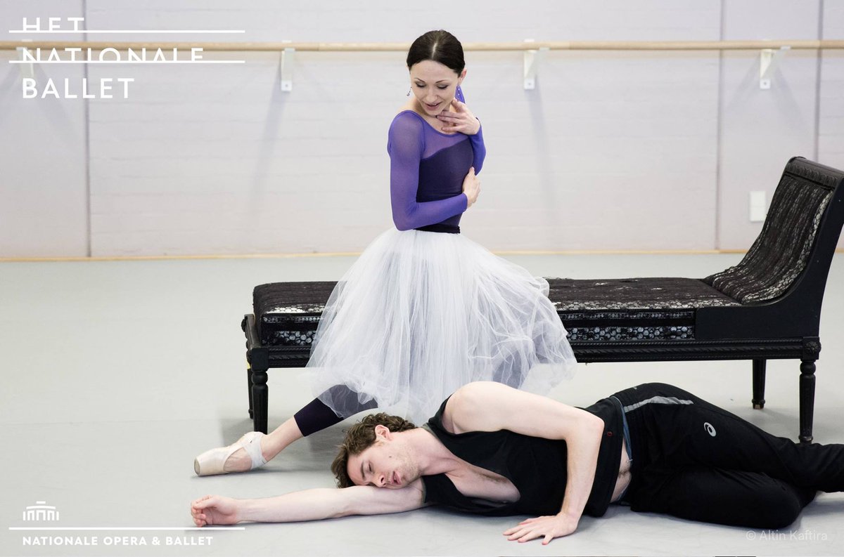 Bafloon's tweet photo. Counting down to La Dame aux Camelias @DutchNatBallet @RademakerMarijn Igone de Jongh @jamesstout1234 Anna Tsygankova http://t.co/uAFtUlAlGp