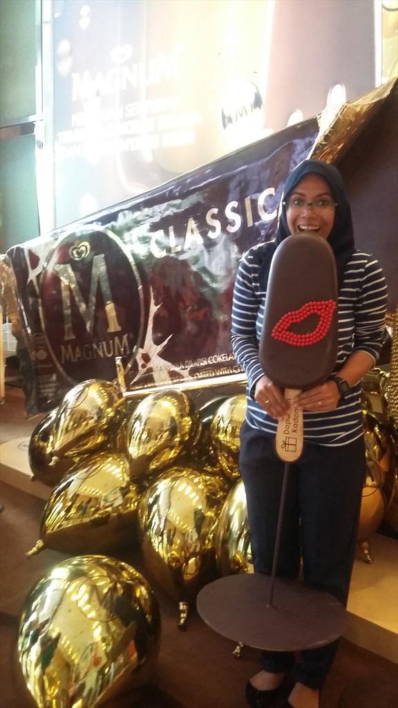 nieeya's tweet photo. #CelebratePleasure http://t.co/aRWRAbfRNx