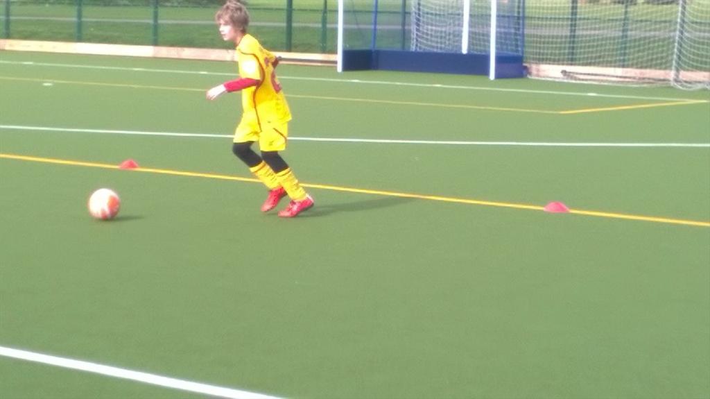Sport4Wiltshire's tweet photo. 3 day Goals easter ⚽ football ⚽ camp @CorshamCampus  (8-16 years) 10am-3pm #Corsham @CorshamTC @wiltscouncil http://t.co/kRcKjbIZa6
