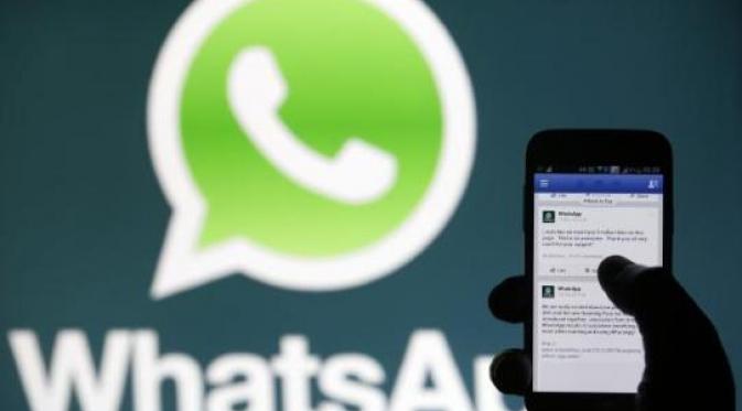 liputan6dotcom's tweet photo. Asyik, WhatsApp Akhirnya Bisa untuk Telepon Gratis http://t.co/ufr3Fr2hyW http://t.co/MlTwSWJJUN