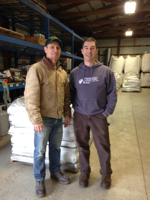 nycraftmalt's tweet image. @twistrailbrew picking up their order of 100% #NY grown &amp;amp; malted 2-row. #craftbeer #localmalt #drinklocal