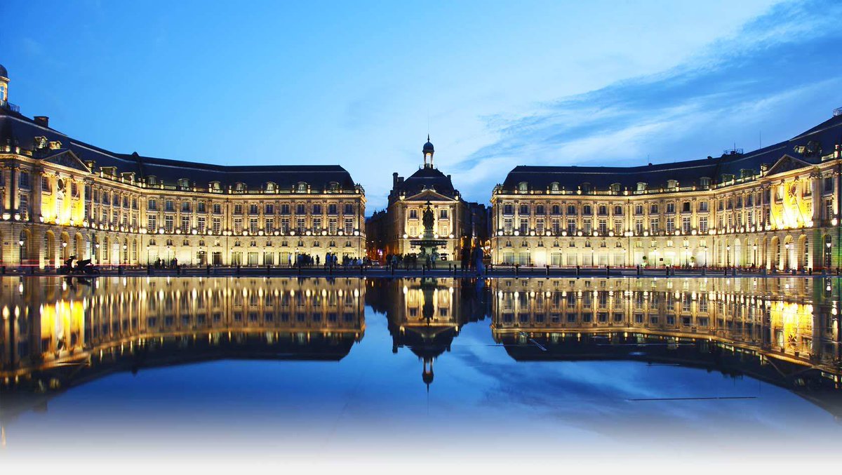 ActiveFrance's tweet image. The stunning city of #Bordeaux is only an hour away by train, why not come and visit? activeretirementfrance.com
