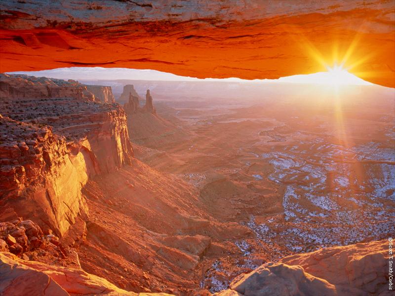 ما اجمل شروق الشمس ... وما اكره غروبها الكئيب !!