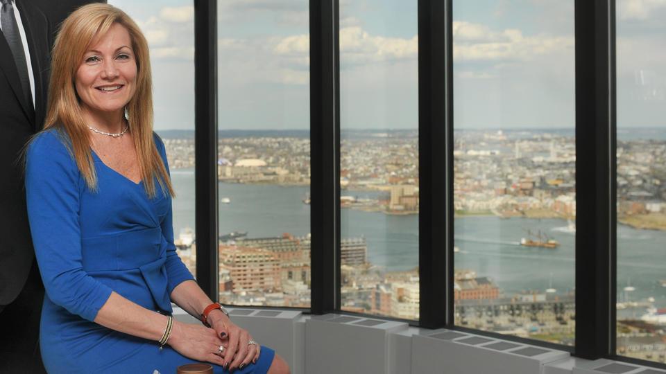 bostonherald's tweet photo. #BusinessProtocol: Executive assistant to CEO? Commitment, confidence key #jobfind #career http://t.co/4KF4qSjw2d http://t.co/PApJ41BCuW