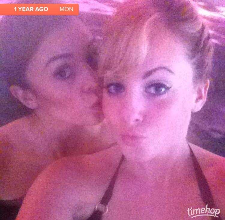 kroseutting's tweet photo. Loving life at the most amazing spa with my home girl #pennyhillspa #takemeback @LFM24 👯👌🍷 http://t.co/I3HSaff9yy