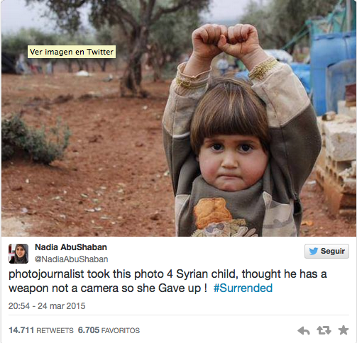 verne's tweet photo. La foto de la niña siria que ha conmovido a internet http://t.co/920D7l4zMa http://t.co/oeoCpDgU4S