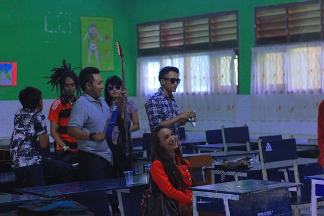 UBUY_RIANOBI's tweet photo. @Chebong_ID @OneRockers @Fajarkuncoroaji @HarLandErLanda @Mardiyani_Elida @VTRAND_BENEDICT @STstreetapparel http://t.co/cNTg9zVg5Y