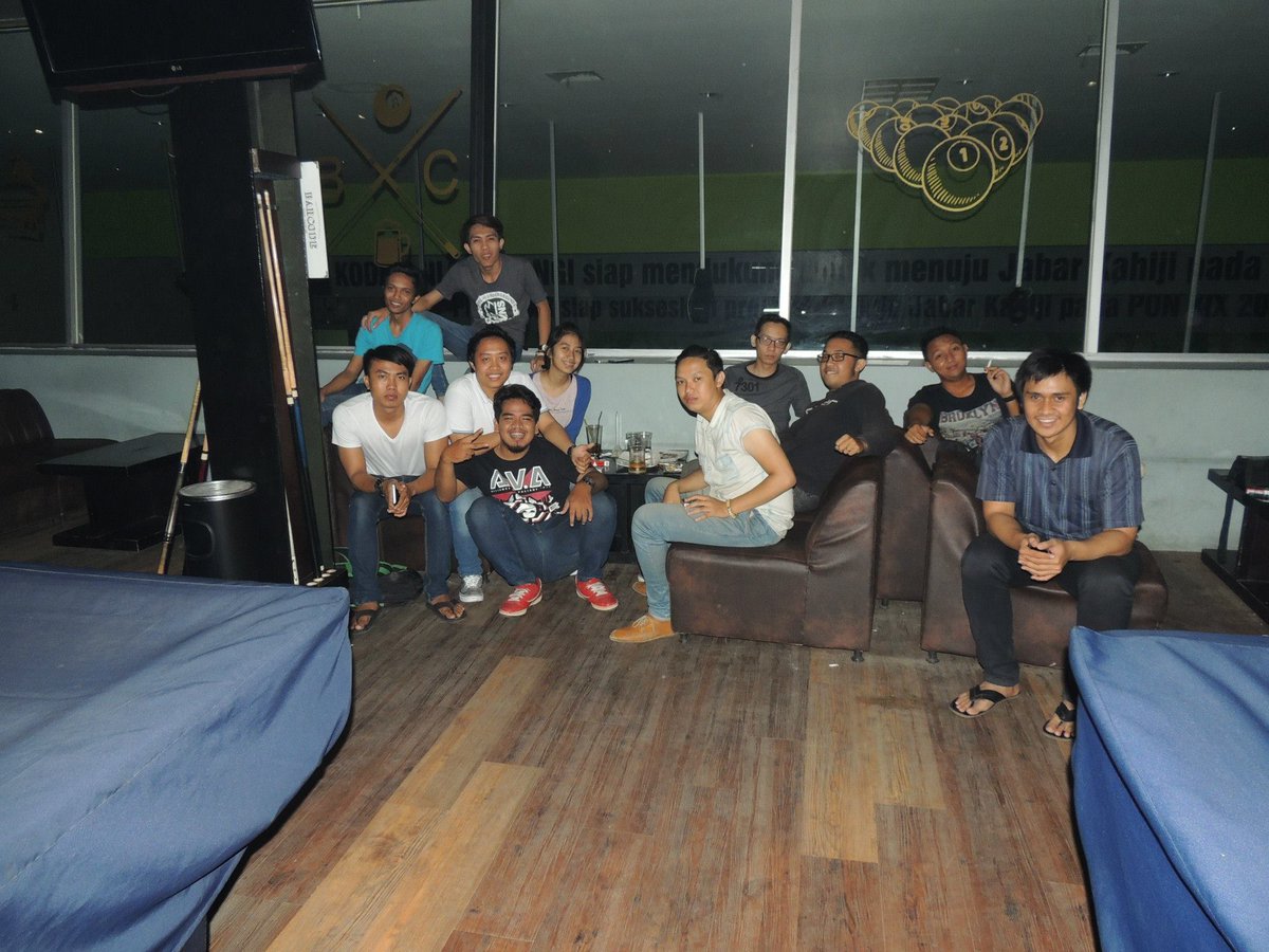 JhoeSparrow's tweet photo. bandung... http://t.co/W1kD9EzQEf