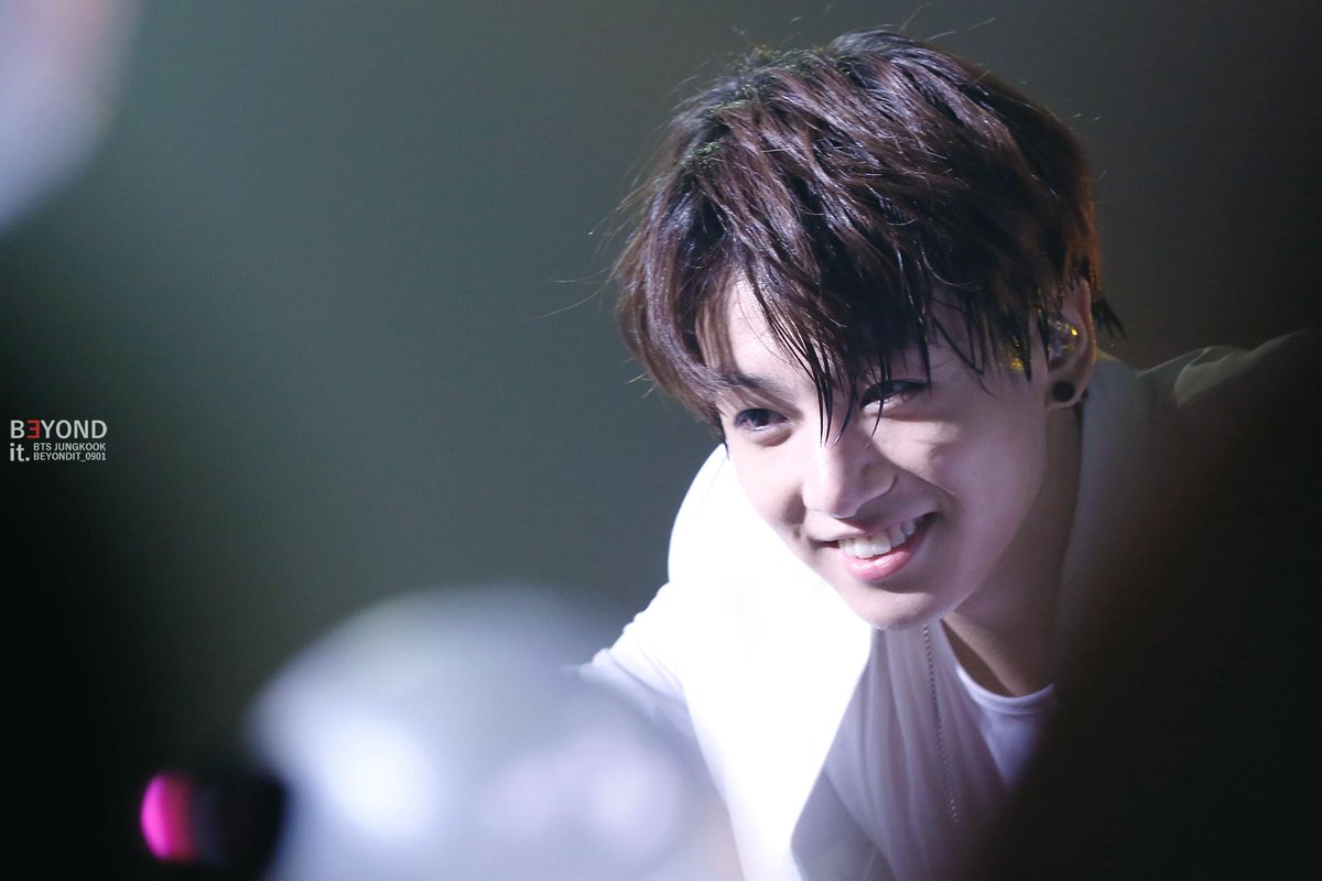 bts グク 81NAwRdtftL._AC_UF894,