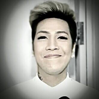 Happy Birthday Tutoy! i\m proud to be your fan :) iloveyou no matter what happen. Happy VICE GANDA Day <3 Muahugsssss 