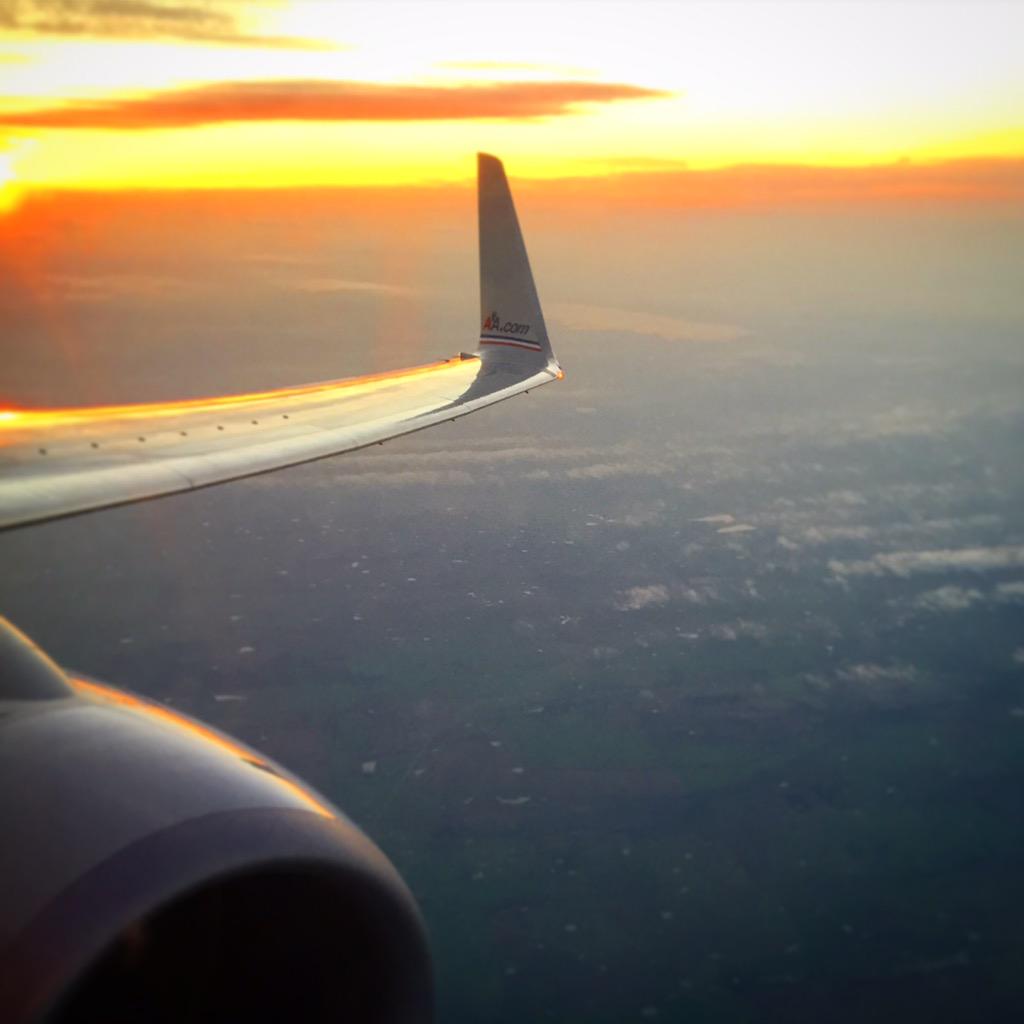 HoopesLindsay's tweet photo. @AmericanAir Good morning Dallas! http://t.co/QfJFTBmuMq