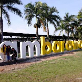 Cliquers_uCks's tweet photo. We love Ambarawa @AmbarawaTweet @info_Ambarawa @doesoen62 @UNGU_Tweet @Freemanholic1 @vman_1 @jonaucks http://t.co/DBIhVFSOw6
