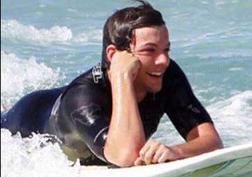 Louis is literally going to end Naughty Boys career before it even begins