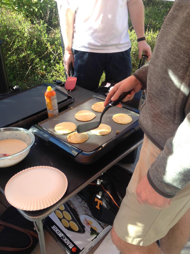 Vote_Connect's tweet photo. Needing some breakfast? We've got pancakes! #VoteConnect http://t.co/eORMOpPQqD