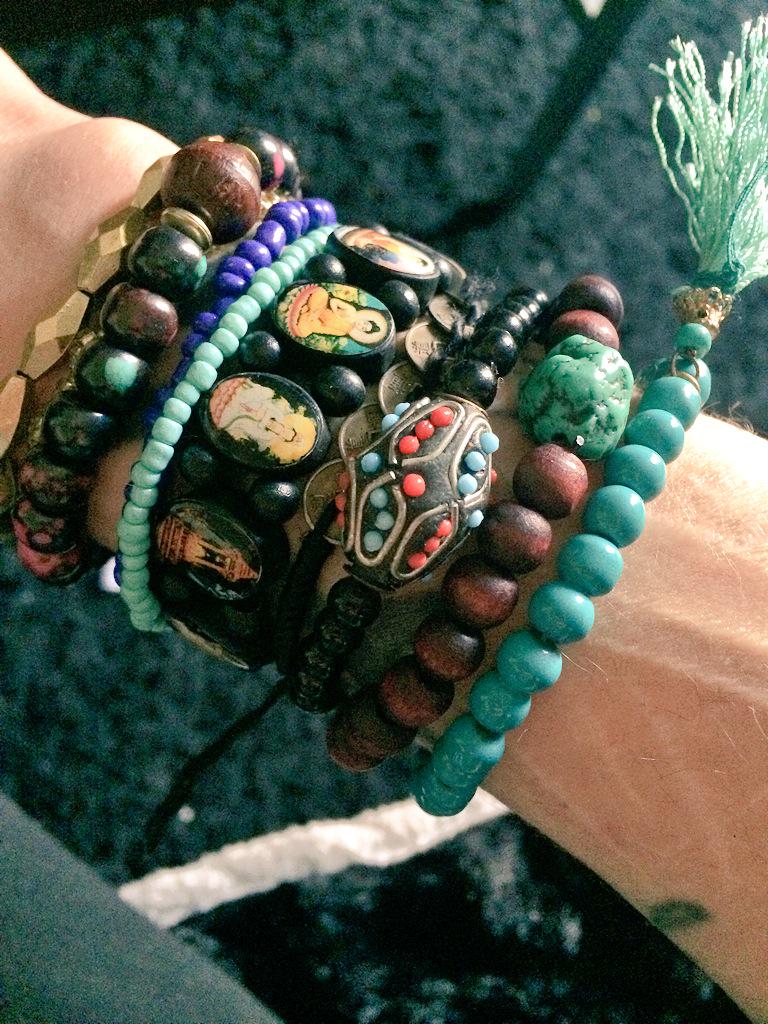 StylistKrys's tweet image. #brecelets #accessories #addicted to #jewelry