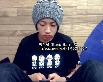 ChanHomeTH's tweet photo. เด็กหนุ่มผู้หลงใหลหมวกบีนนี่ กี่ปีผ่านไป ความน่ารักไม่เปลี่ยนแปลงเลย
via.世熙努那 http://t.co/73h7iidvdI
