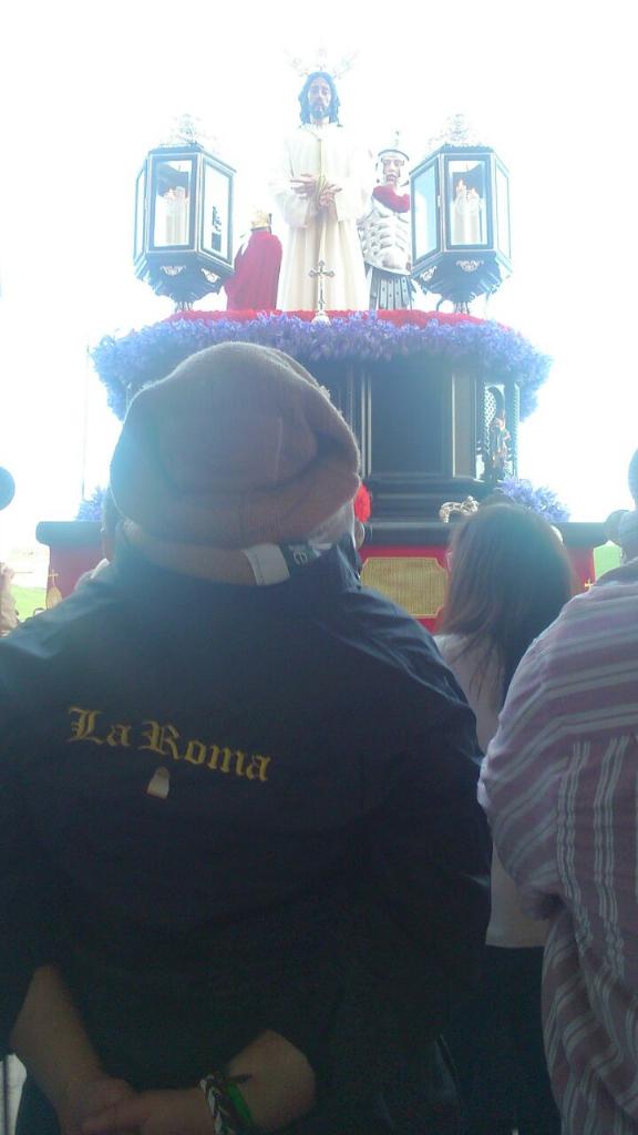 Javier51474444's tweet photo. Resumen de un Domingo de Ramos perfecto http://t.co/qxc3hhXiYu