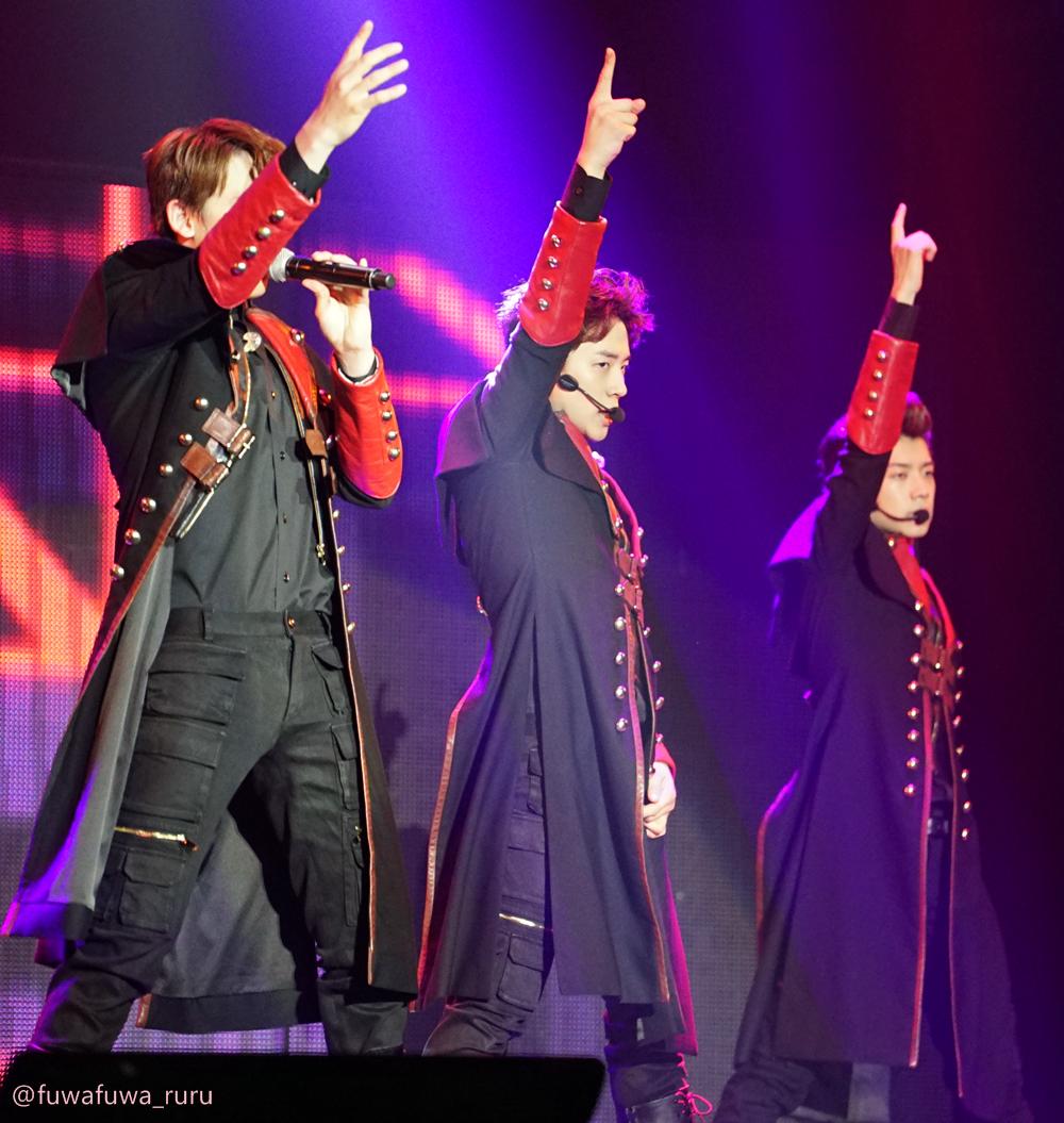 fuwafuwa_ruru's tweet photo. 150328 2PM Go Crazy in Jakarta #2PMJKT #준호 #JUNHO #2PM http://t.co/89z6PiHk0u