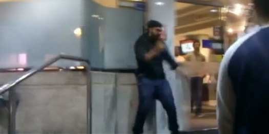 ndtv's tweet image. Video of Sikh being attacked in UK goes viral: local media goo.gl/TWSI10