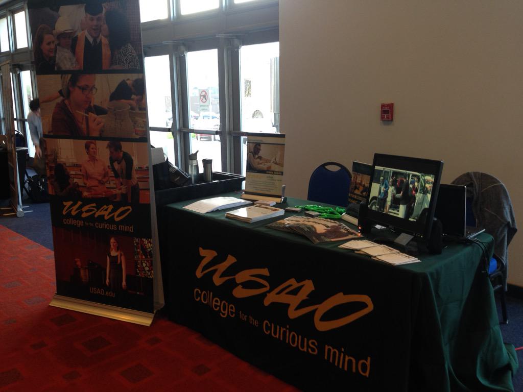 usaodrovers's tweet image. USAO representing at the Creativity World Forum. #creativityworldforum #CWF15 #creative